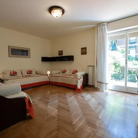 Elegante Di 200 Mq Con Vista A Holiday home